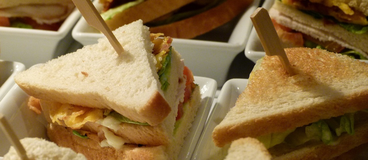 Εύρεση εργασίας με την CareerNow 105 Career Now